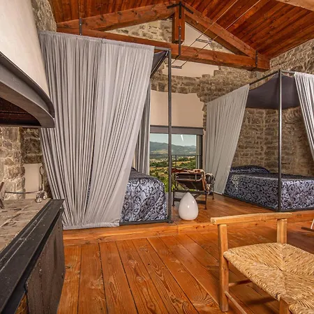 度假居 Torre Di Riosecco *